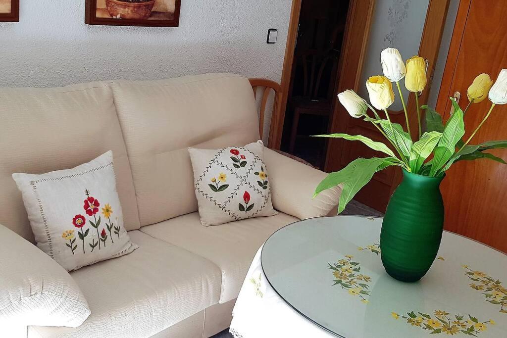 Apartamento Armonia:Centrico, Tranquilo Y Acogedor Елда Екстериор снимка